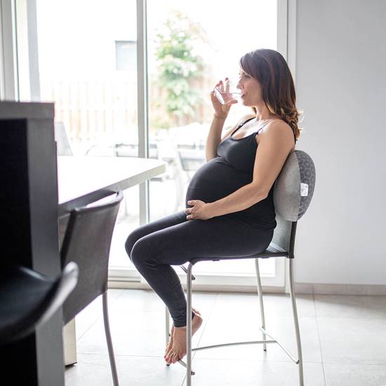 Cuscino gravidanza e allattamento Mum & B dotwork